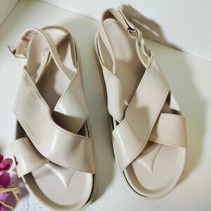 & Other Stories Beige Cross-Strap Sandals